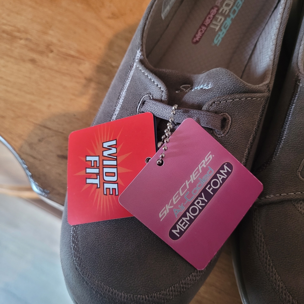 Skechers Gray Women's Shoes - Picture 5 of 6